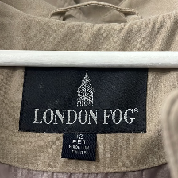 Beige London Fog trench coat size 12 with hood - Picture 2 of 5